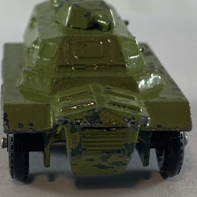 LESNEY MATCHBOX No. 54 Saracen Personnel Carrier Painted C pics