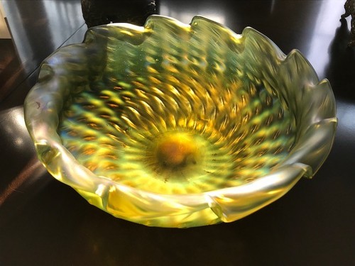 Loetz Austria Iridescent Centerpiece Art Glass Bowl ~12" - Picture 8 of 12