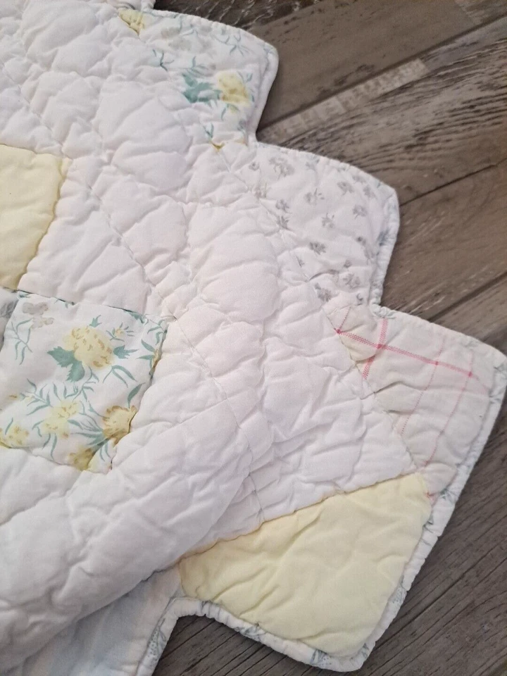 Almohada acolchada de retazos farsa corazón victoriano estándar pastel casa de campo Foto 4 de 4