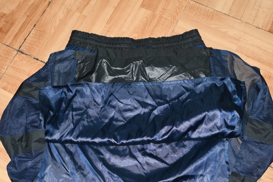 NIKE NIKELAB x SACAI TECH FLEECE SPORTSWEAR WOMEN'S SKIRT - WOMEN'S SZ LARGE - Image 4 of 4