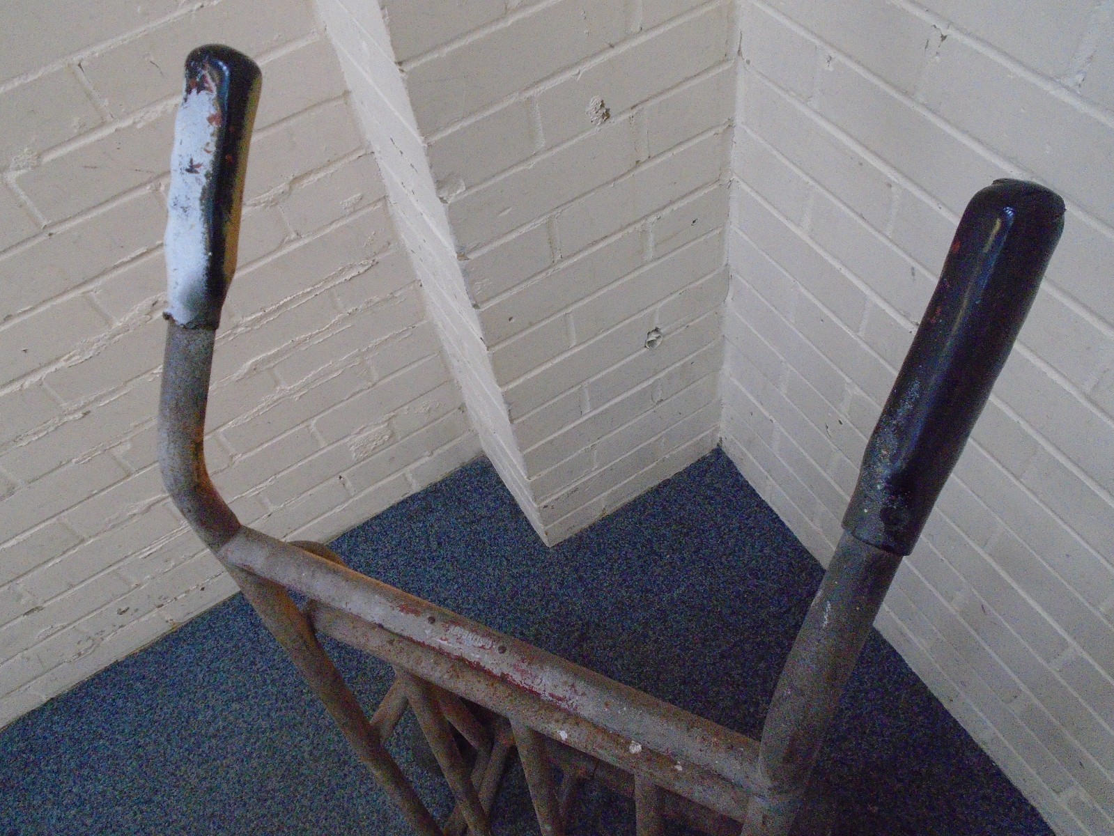 Picture 4 of 7