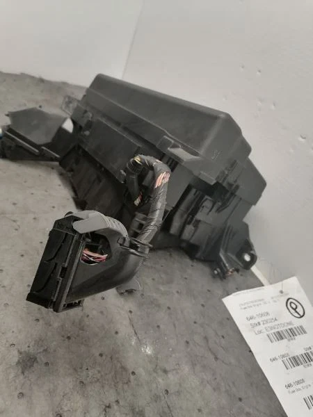 Fuse Junction Box Engine Fits 11-13 SCION TC 1148158 - Image 2 of 4