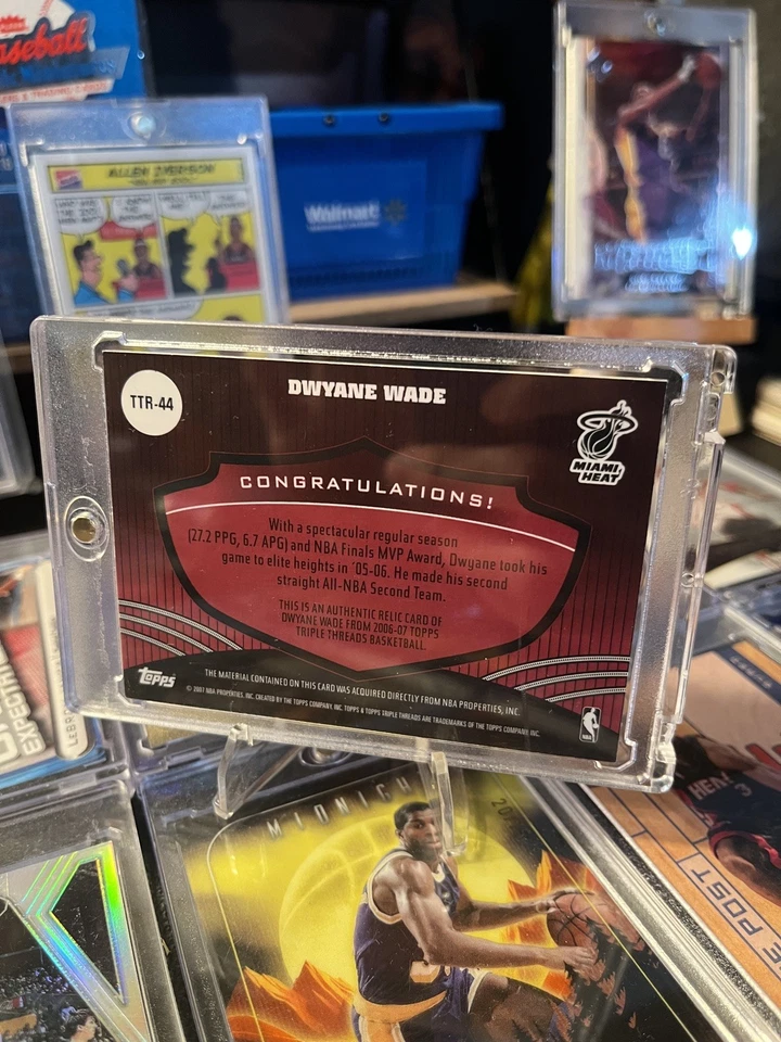 02/36 Dwyane Wade 2006-07 Topps Triple Threads Relic Patch - Image 2 of 2