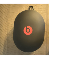 Beats by Dr. Dre White Over-Ear Headphones 3.5mm Jack with Carrying Case