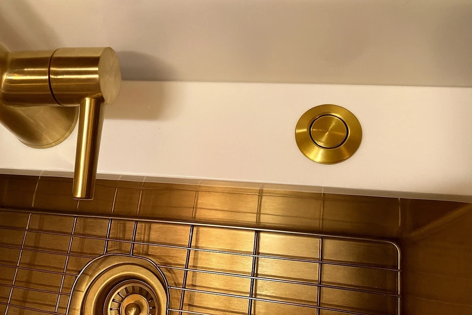 Kit de interruptor de aire eléctrico para eliminación de basura con botón de latón, interruptor de aire de latón - Imagen 2 de 4