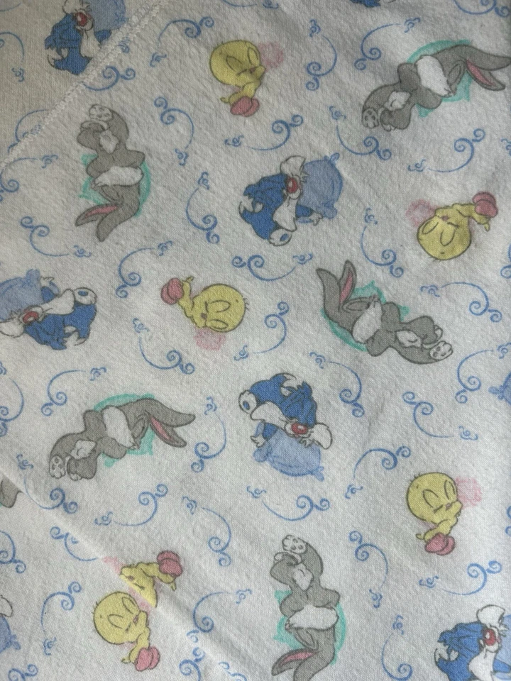 Manta de recepción de franela de algodón Y2K Baby Looney Tunes - Bugs Piolín Silvestre Foto 2 de 4