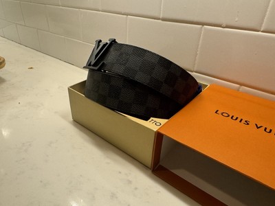 Louis Vuitton LV Initiales Belt - Black (M9808) for sale Louis Vuitton LV Initiales Belt - Black (M9808) for sale