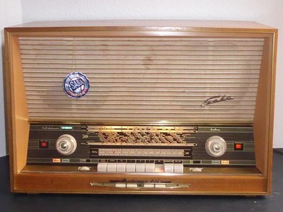 SABA FREIBURG AUTOMATIC 100 - STEREO  - Guter Gehäusezustand / Restauriert -