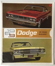 DODGE Car Range LF Sales Brochure 1969  6904-D Dutch Text Dart  Polara  Monaco +