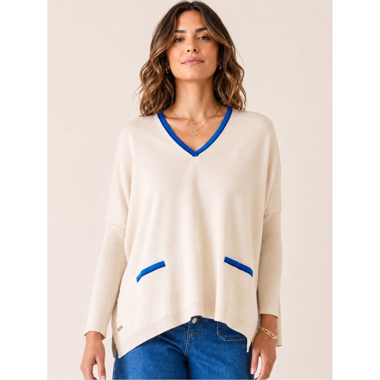Mersea Catalina V-Neck Sweater Cream Blue Trim Sand Tidepool Poncho Cover Up OS
Opens in a new windo