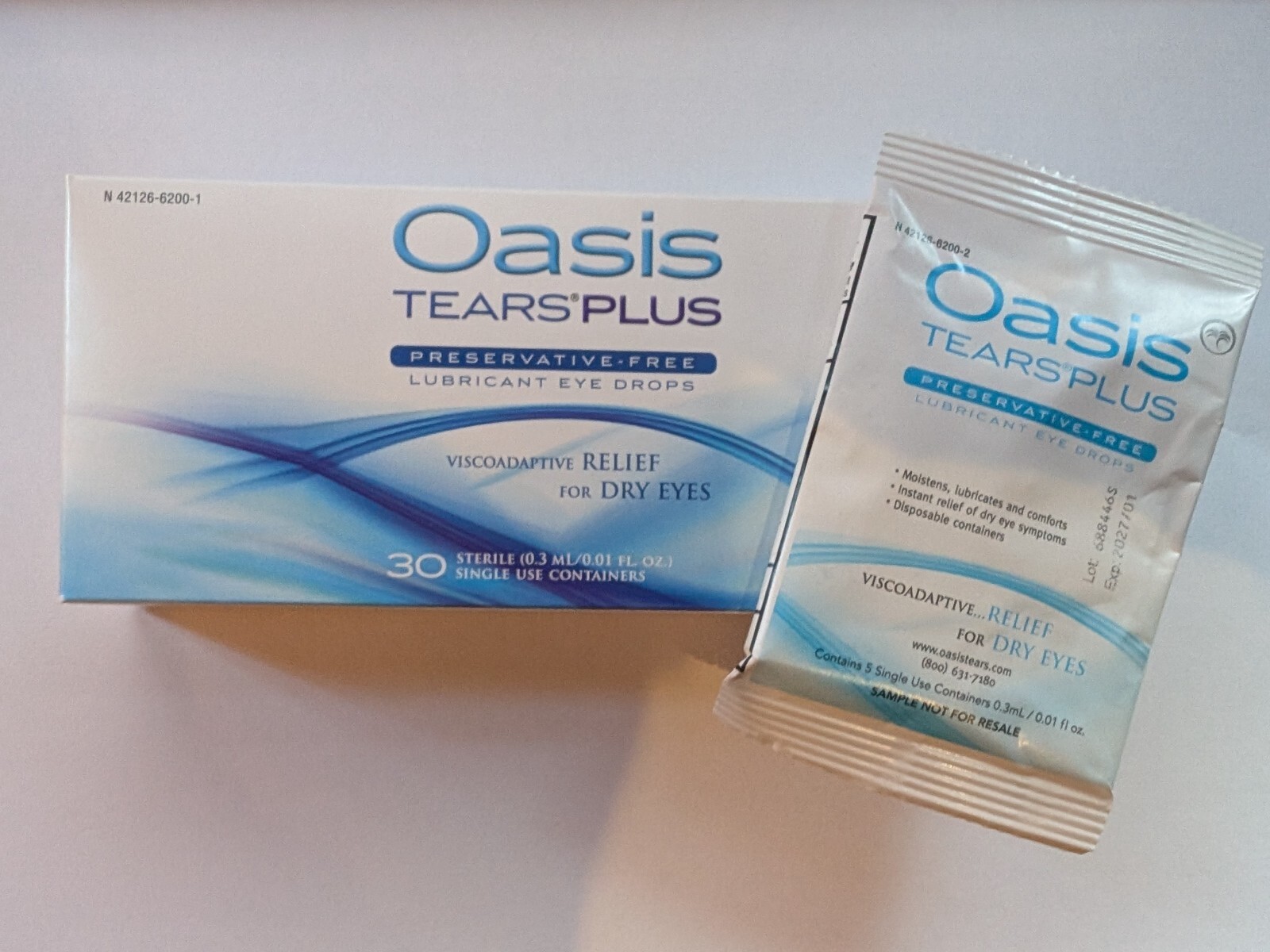 Oasis TEARS PLUS Preservative-Free Lubricant Eye Drops, 30 Containers +10 EXTRA