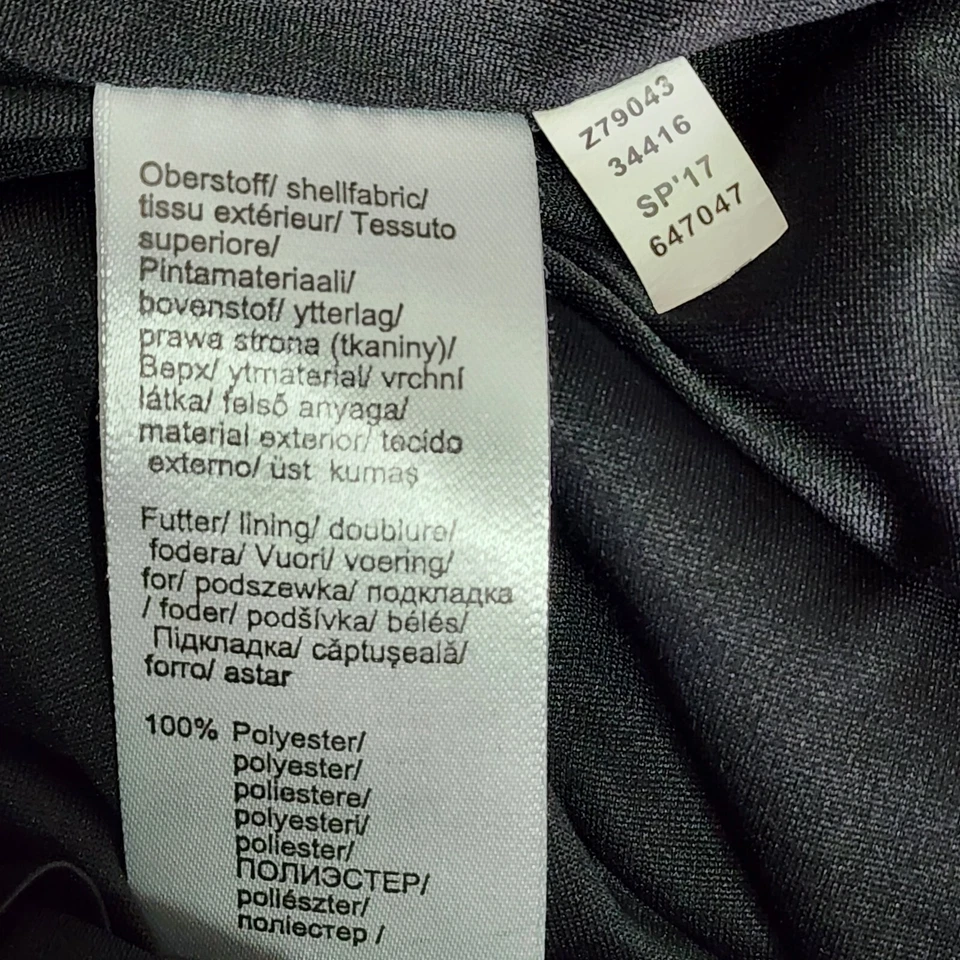 Платье женское Venus размер 6 однотонное полностью черное на молнии сзади с открытыми плечами рукавами-раструбами - Изображение 3 из 4