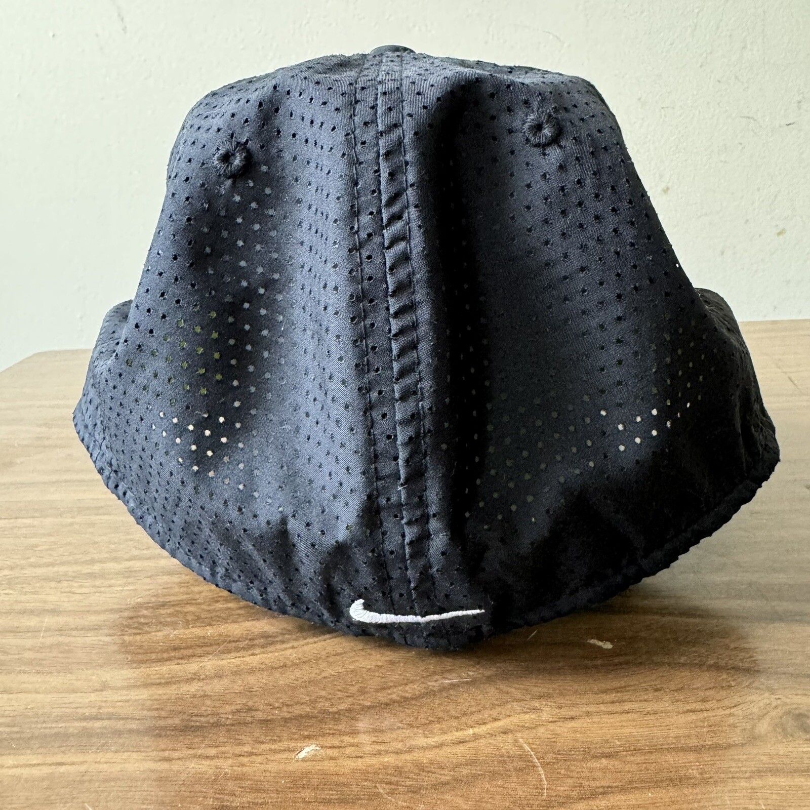 Nike Golf Cap M/L Black Swoosh Polyester Performance Adjustable Hat thumbnail 3