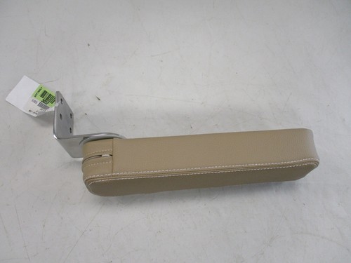 SCOUT 235 DORADO (2019) STARBOARD SIDE ARM REST BEIGE 47018-29 MARINE BOAT - Picture 2 of 11