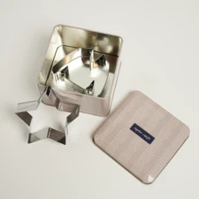 TAYLOR SWIFT OFFICIAL CARDIGAN COOKIE CUTTER TIN RARE LIMITED NEW FOLKLORE ERAS