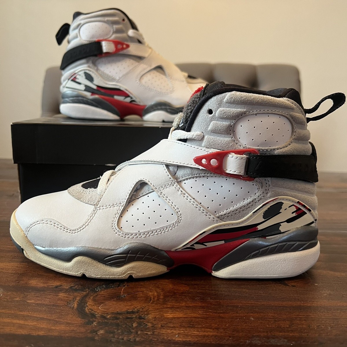 Air Jordan 8 Retro Bugs Bunny GS (2013) Shoes Size 4Y/Womens