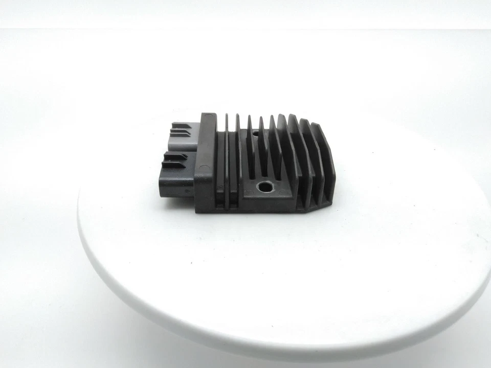 Regulador/rectificador HONDA X-ADV 2017-2022  Foto 4 de 4