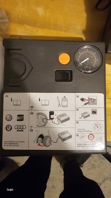 Original VW / Audi Reifenkompressor   Mobility System (12V)