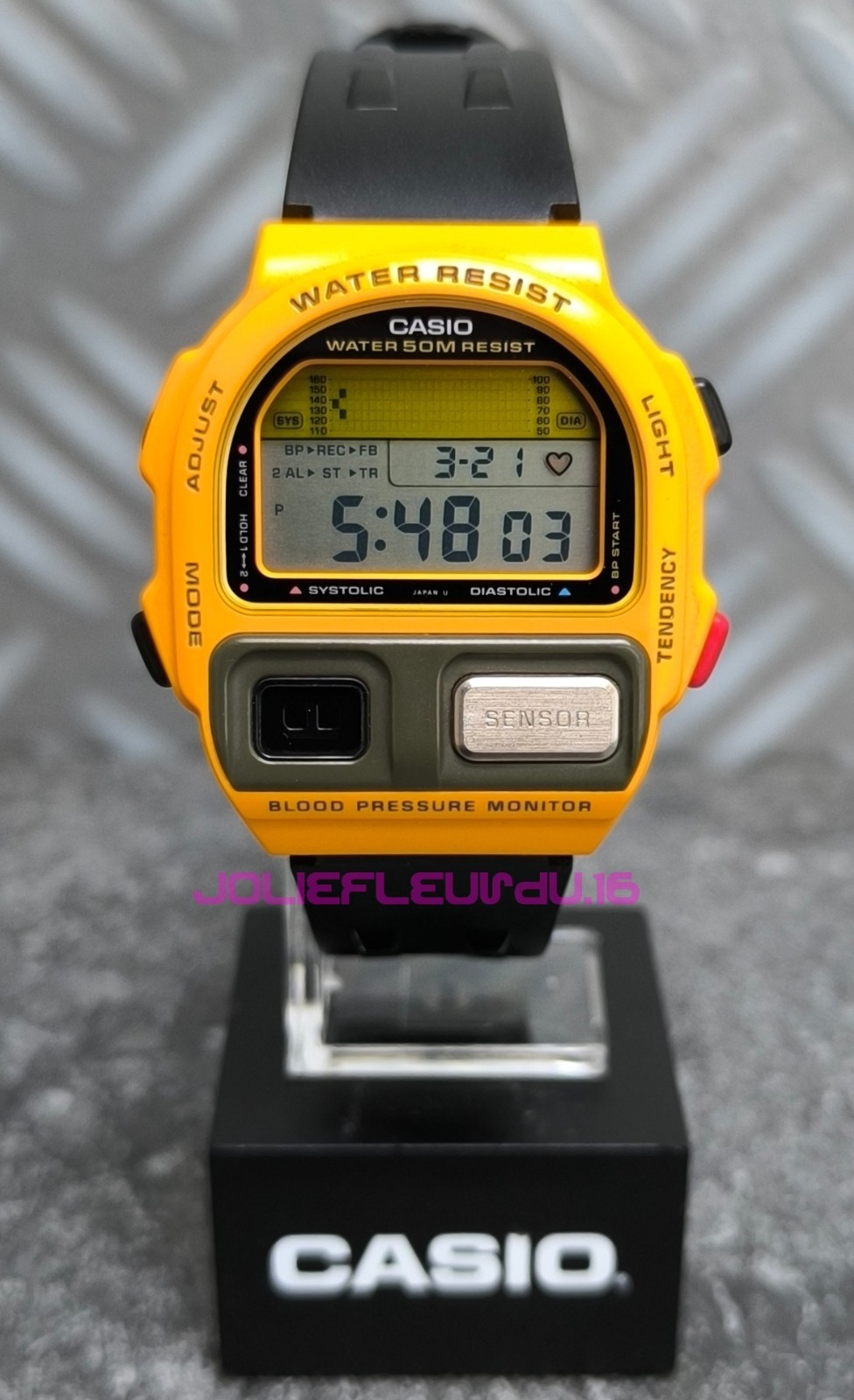 Montre CASIO BP-100 vintage de 1991 avec tensiomètre intégré Fabriquée au Japon