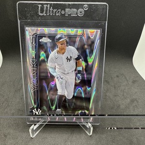 2025 Topps Chrome Aaron Judge RayWave Refractor #99 Yankees