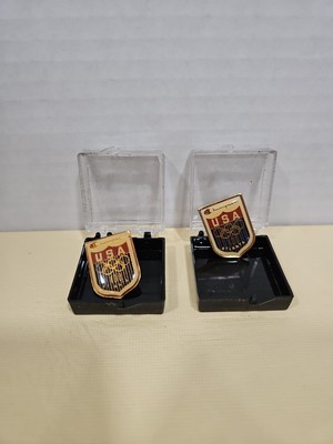 (2) Vintage 1996 Atlanta Olympic Pin   100 Years Team USA Champion