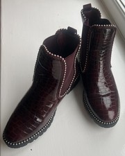 Women's Burgundy Faux Alligator Embellished Elasticated Chelsea Boots - UK6/39