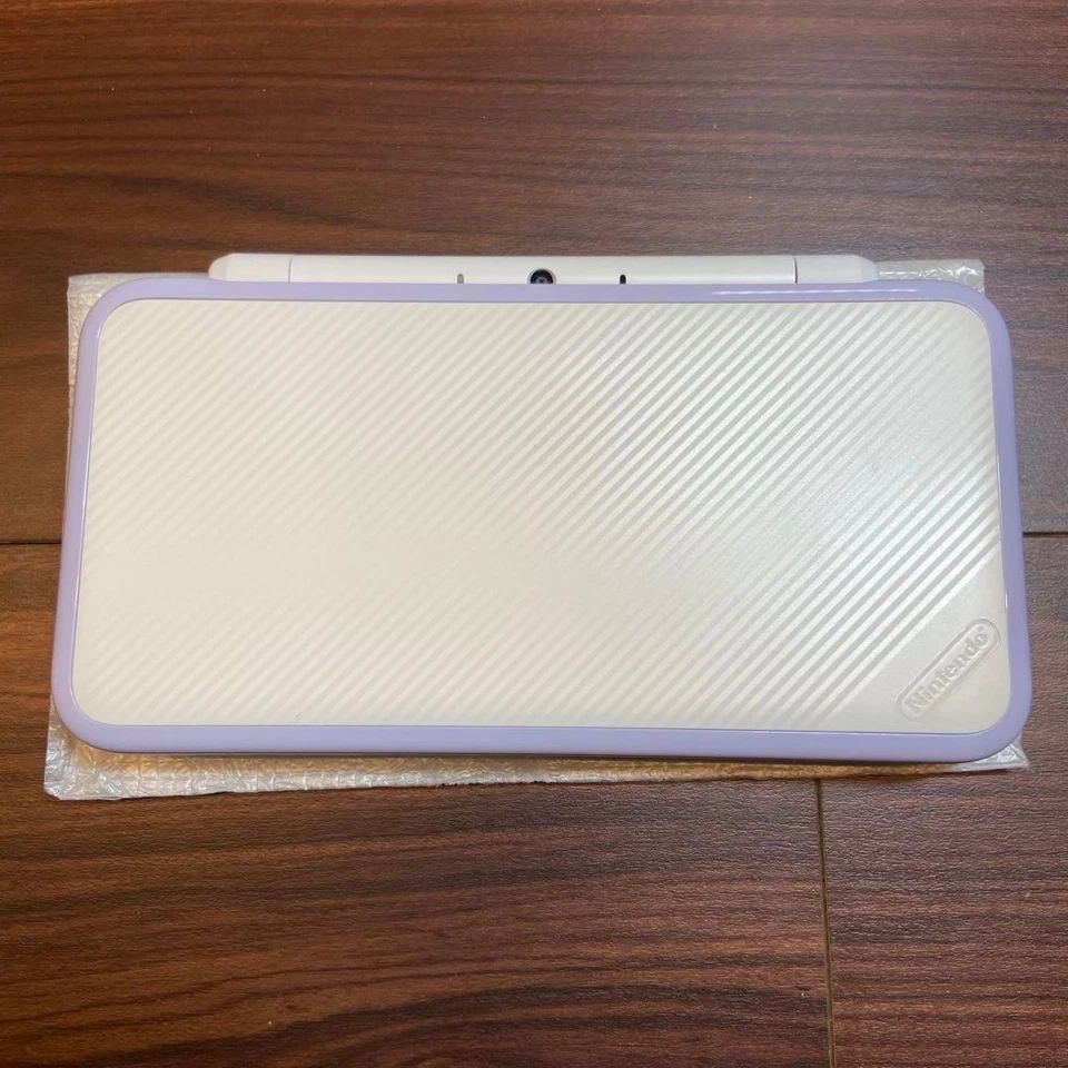 Nuevo Cuerpo 2DS LL Blanco x Lavanda 4679 De Japón Foto 3 de 4