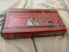 46 Jeu d'outils de pièce