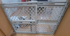 Baby/Pet Safety Gate,Toddleroo by North States 26" Expands to 42" , Gray Plastic