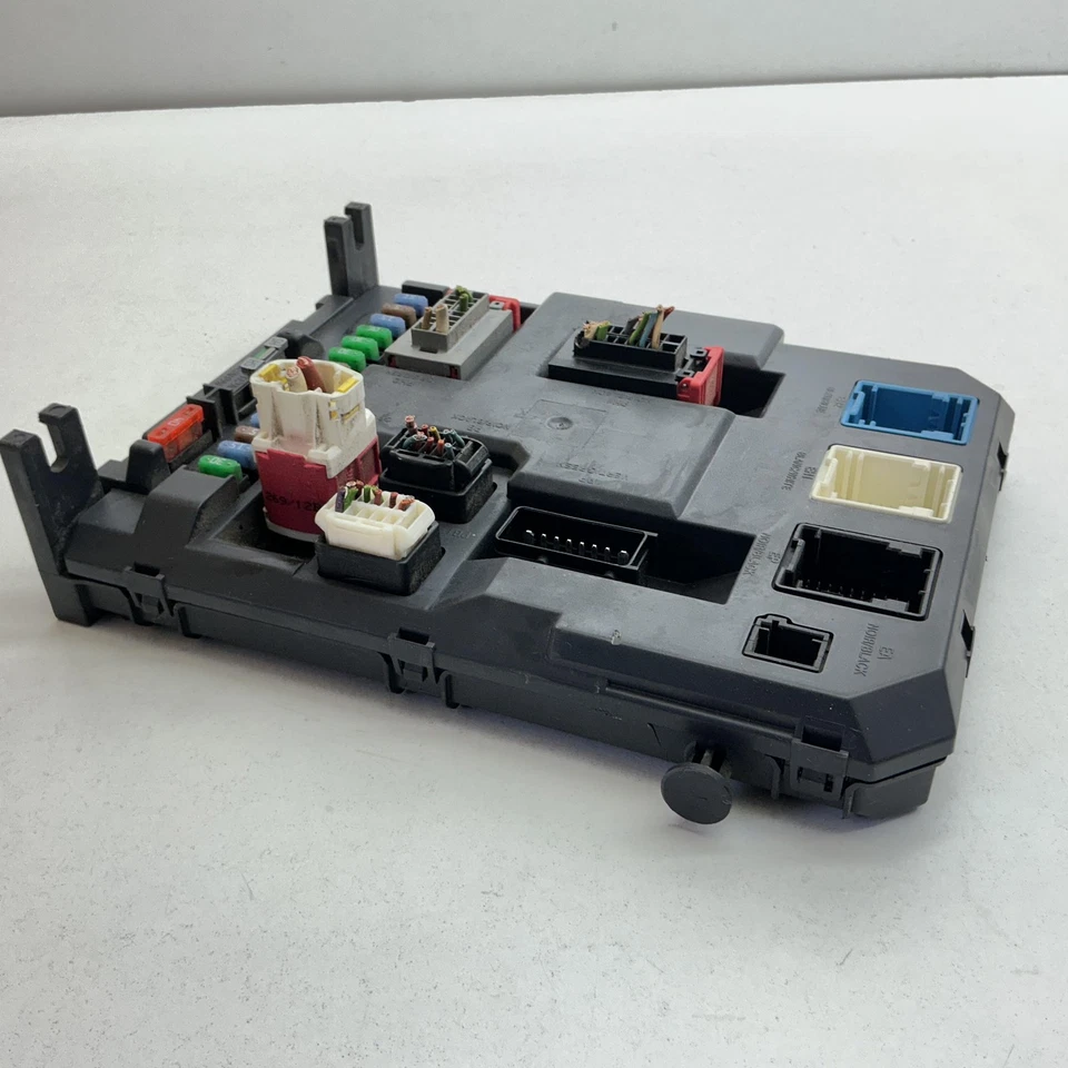 BODY COMPUTER PER CITROEN C3 Picasso 9666952380 (08>) - Immagine 3 di 4