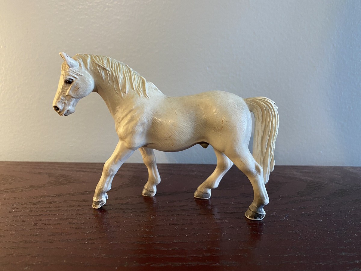 schleich Retired Lipizzaner Gelding 2001 Model Horse