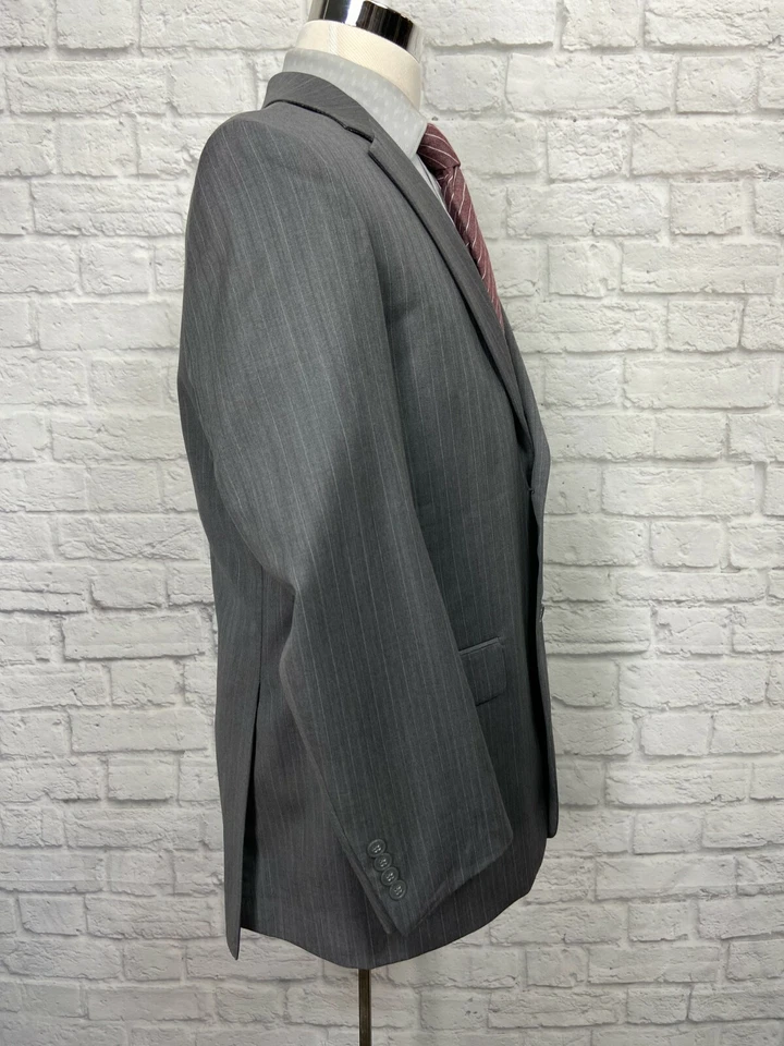 ANDREW FEZZA Men's Gray 100% Wool Pinstripe Blazer Coat Jacket (40R) - Image 3 of 4