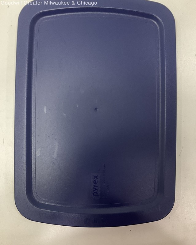Pyrex Lid Cover Rectangular 7X11 Glass Baking Dish Red C-232-PC &9x13 C-233_PC