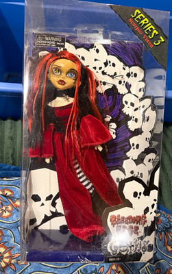 Bleeding Edge Goths Series 3 Scorpio Vixen 10in Fashion Doll Unopened 2004