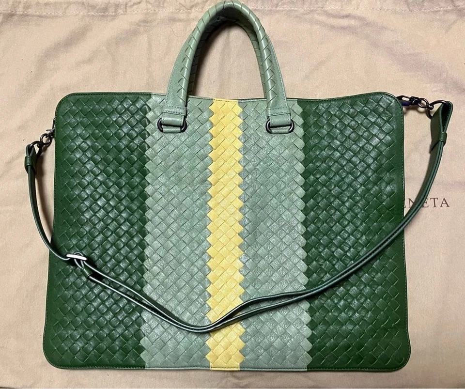 Authentique sac d'affaires Bottega Veneta Intrecciato 2 voies en cuir avec sa... - Photo 2/4