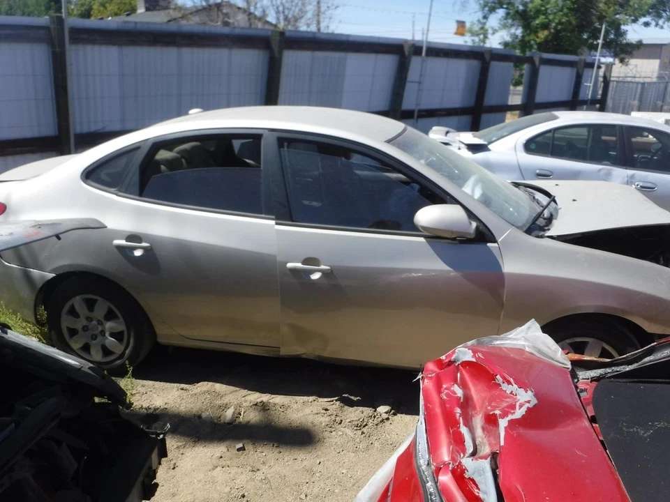 Used Rear Right Door Window Regulator Rear fits: 2009 Hyundai Elantra Sdn electr - Image 4 of 4