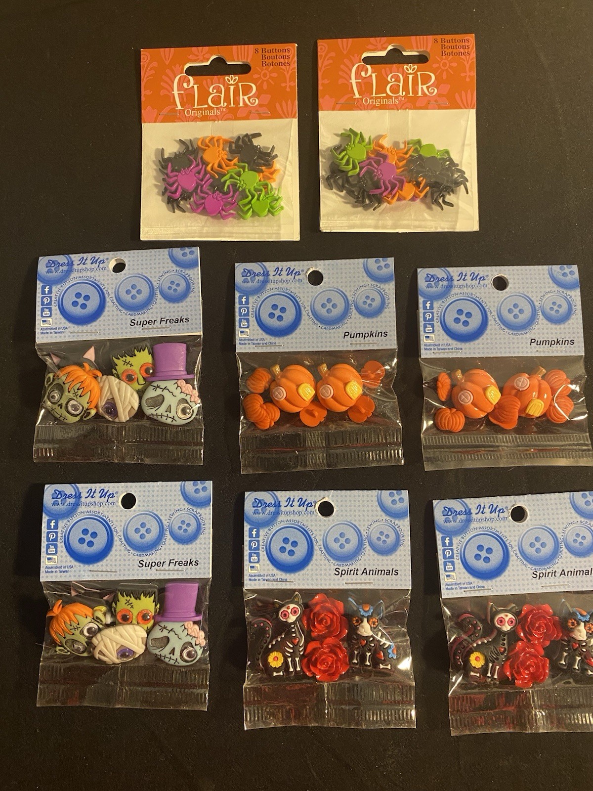 Dress It Up Halloween Shank Buttons, Pumpkins, Bones, Monsters, Lot Of 8, New