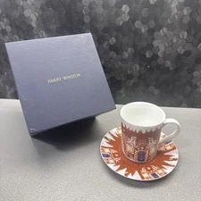 HARRY WINSTON CHRISTMAS PLATE & MUG