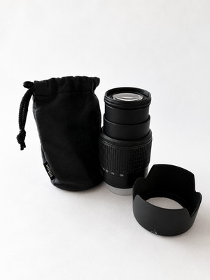[MINT] Nikon Nikkor 55-200mm f/4.0-5.6 AF-S DX G ED Lens + Bag + Lense Hood