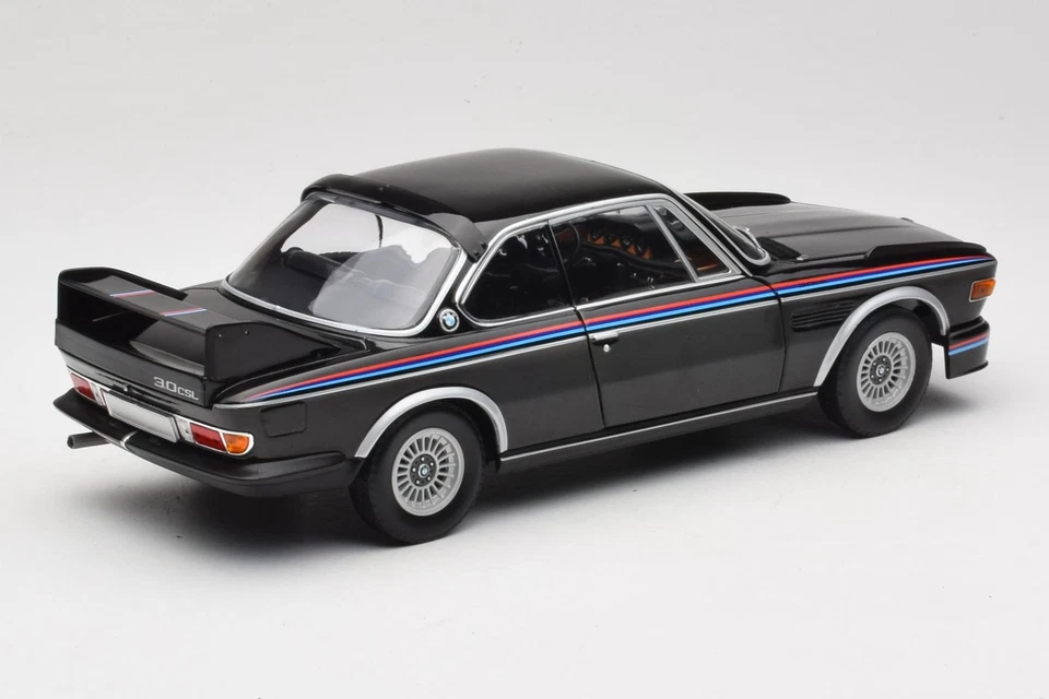 180029025 BMW 3.0 CSL E9 Black Minichamps 1:18 - Immagine 3 di 4