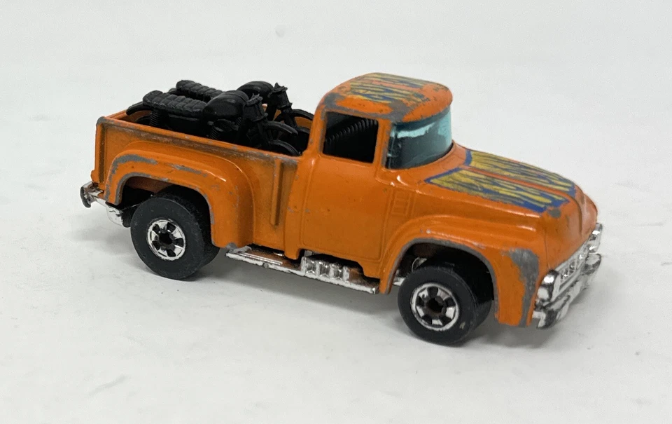 Hot Wheels Flying Colors Orange Hi-Tail Hauler — 第 2/3 张图片