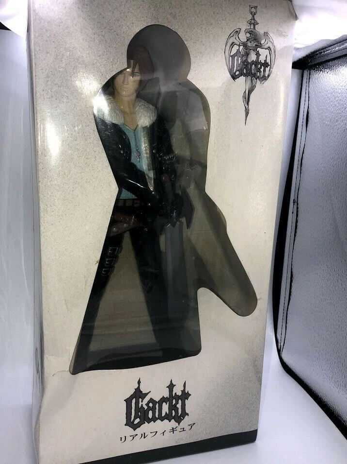 Gackt como Squall Leonhart Final Fantasy VIII Figura Real Estatua Oficial Club de Fans Foto 2 de 4