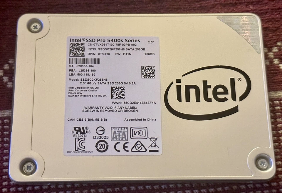 256GB Intel SSD Pro 5400s Series 2,5" SATA SSDSC2KF256H6 0TVX26 J28306-104