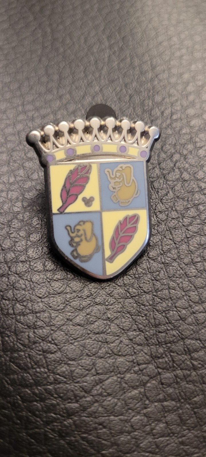 Hidden Mickey family crest 3 of 5