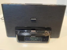 Sony Dream Machine Audio Docking Station ICF-CS15iP AM/FM Auto Time Set iPad