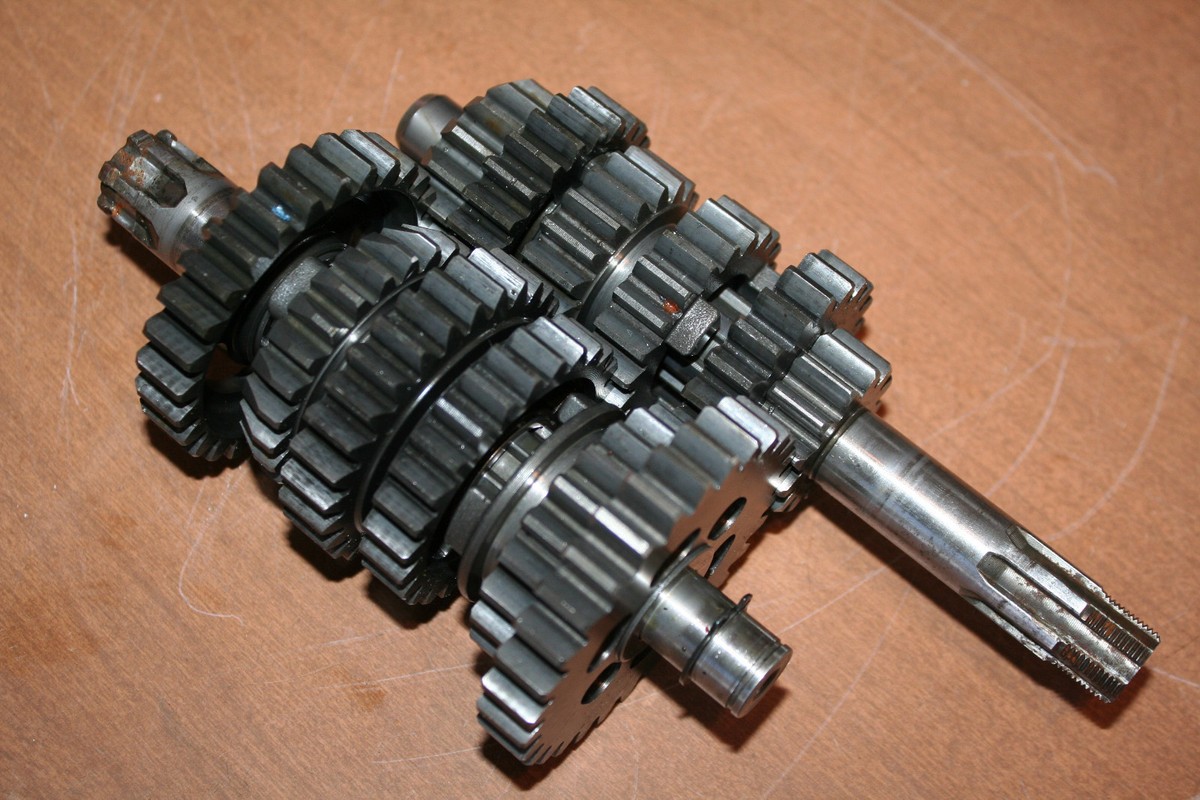 Kさま 1985 Kawasaki KX125 Transmission Gears Mainshaft Countershaft