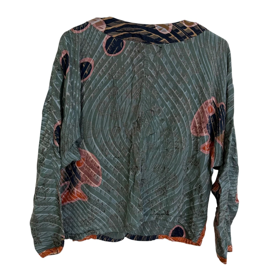 Top Kusnadi para mujer manga larga con botones arte en peces Lagenlook bloques de colores hechos a mano Foto 2 de 4