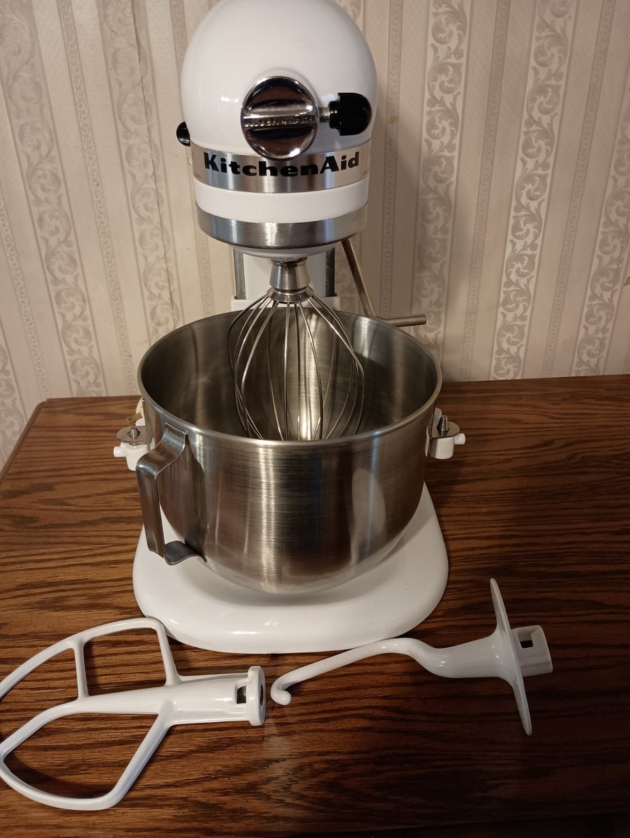 KitchenAid Model K5SS White 10 Speed Lift Stand Mixer W