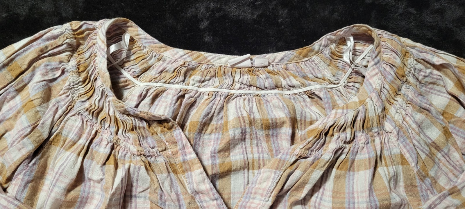 Woman's GAP Split Neck Plaid Button Front Top  Si… - image 2