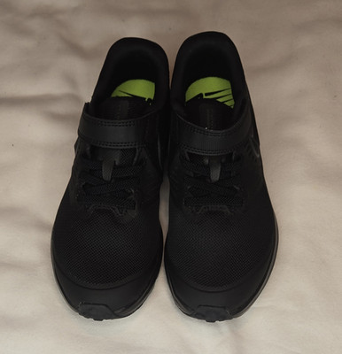 Nike Star Runner 3 Black/Green Hook & Loop Unisex Kids Sneakers 13C